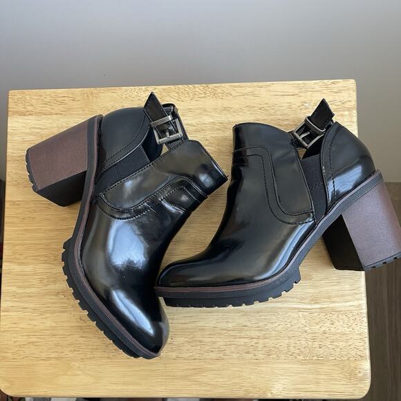 Rocket Dog Women's Reese Boxed In Pu Ankle Bootie 8.5 Black - Picture 4 of 12